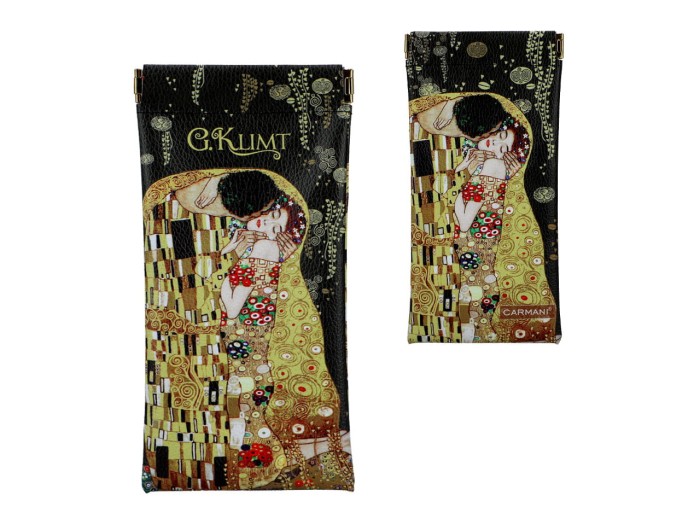 Carmani, miękkie etui na okulary ok. 9x18cm - GUSTAV KLIMT/Pocałunek, czarne tło