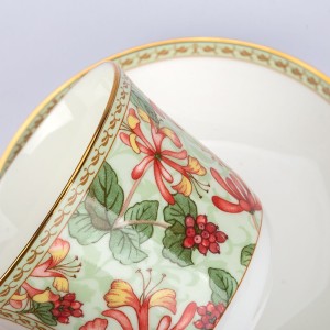 MORRIS-ROY-KIRKHAM-PORCELANA-kwiatki-6a.jpg