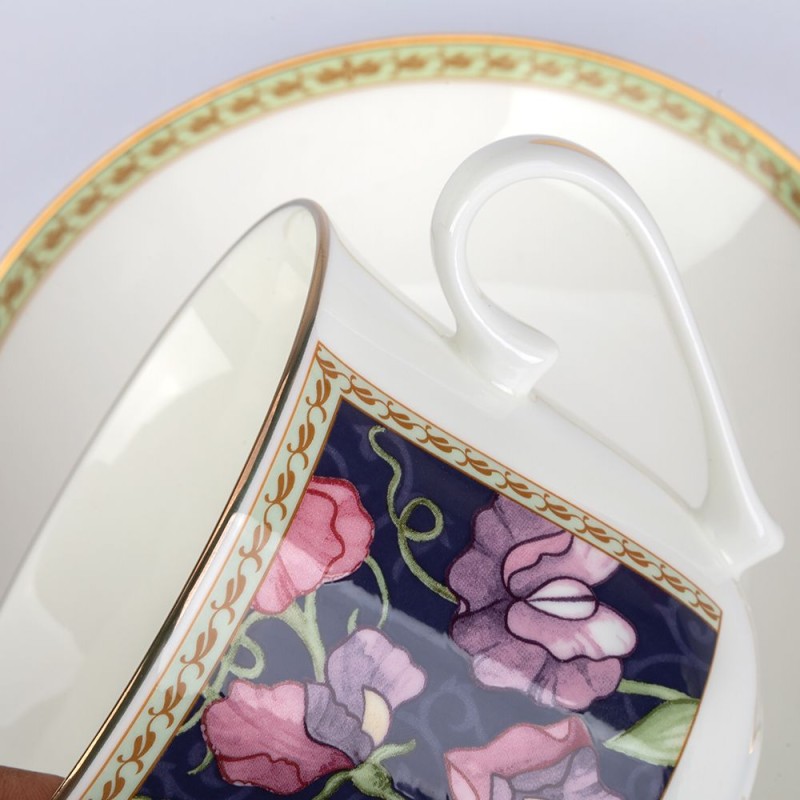 MORRIS-ROY-KIRKHAM-PORCELANA-sweet-pea-7a.jpg