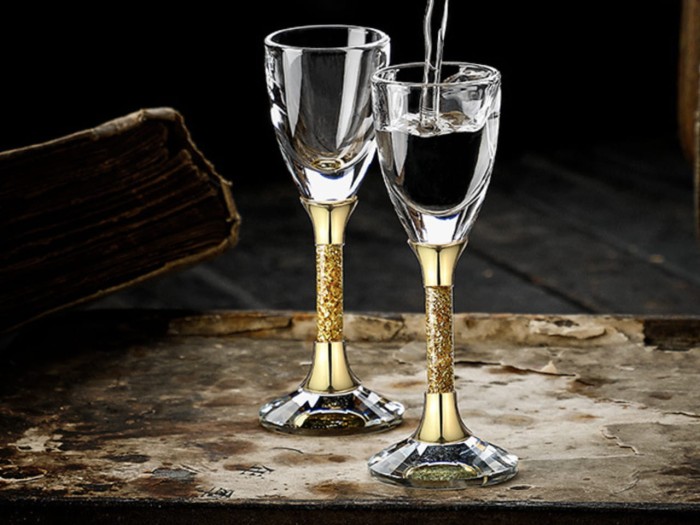 Kpl. 2 kieliszków do wódki