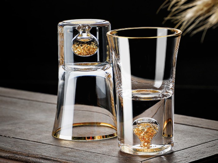 Kpl. 2 kieliszków do wódki