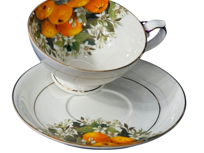 115_2602_c_MCP, porcelanowa filiżanka - OWOCE.jpg