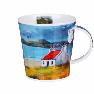 Dunoon-CA-COAR-RE-coastal-retreat-red-cairngorm-mug-01.jpg