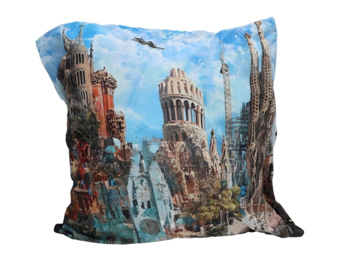 Carmani, poduszka z wypełnieniem i z suwakiem - motyw inspirowany malarstwem  A . GAUDI