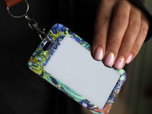 Carmani, etui na kartę/identyfikator - VAN GOGH/Irysy