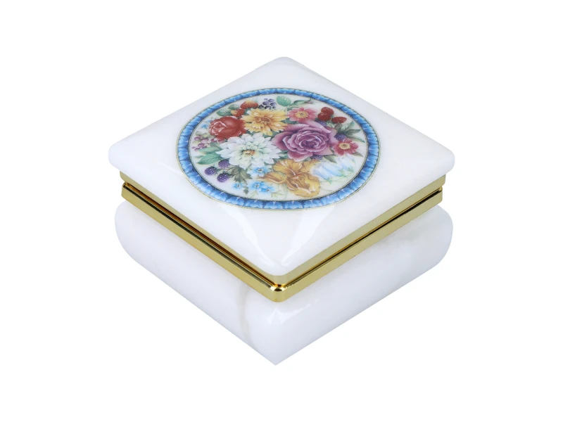 Kasetka alabastrowa kwadratowa 6x6cm (w pudełku)