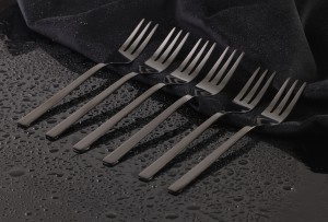 Widelczyk do ciasta Piano Shiny black 30985
