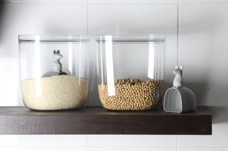 Pojemnik do przechowywania Lucky Mouse szary 3,5L 10326-GY