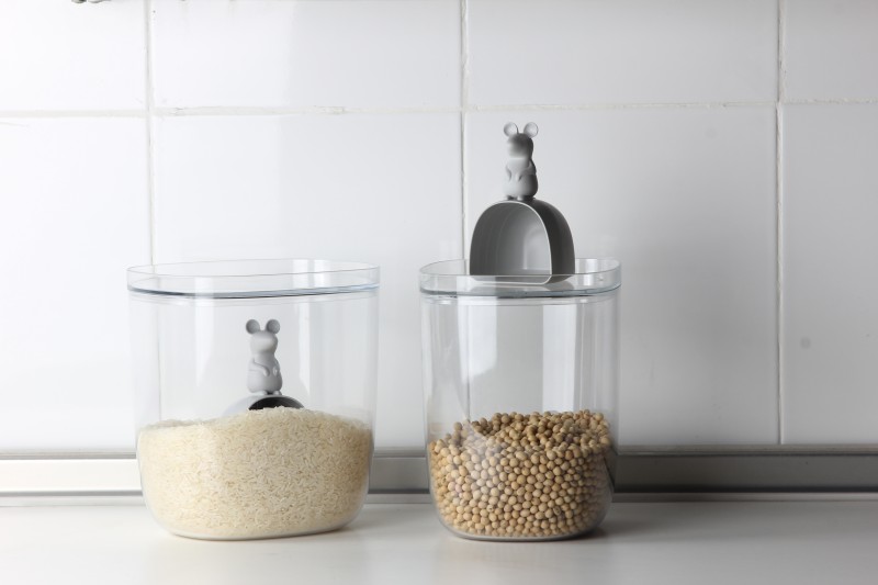 Pojemnik do przechowywania Lucky Mouse szary 3,5L 10326-GY
