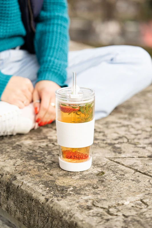 Kubek termiczny szklany ze słomką 600 ml biały Fuori 30404