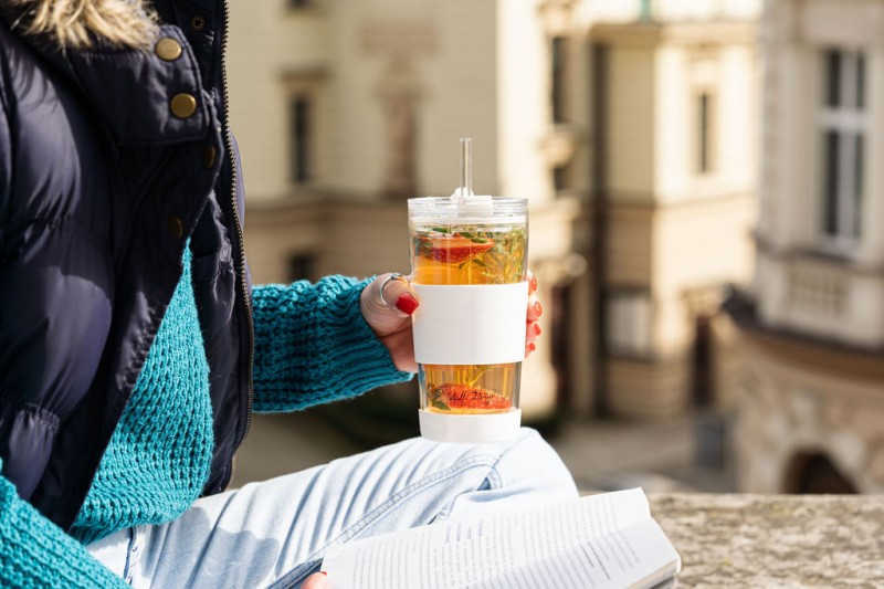 Kubek termiczny szklany ze słomką 600 ml biały Fuori 30404