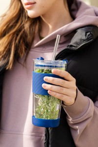 Kubek termiczny szklany ze słomką 600 ml granatowy Fuori 30381