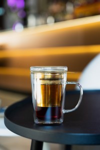 Szklanka z podwójną ścianką z zaparzaczem Amo 300 ml 29378