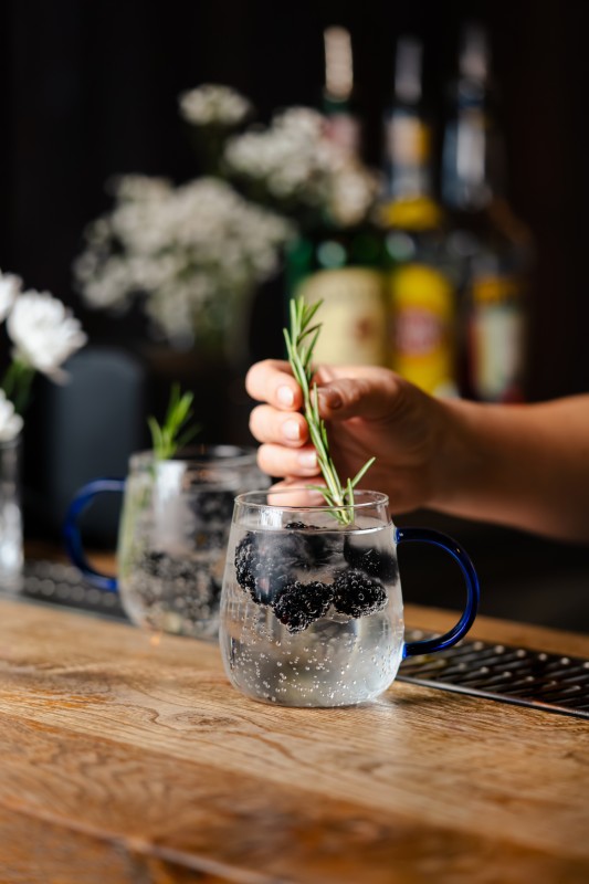 Komplet 2 szklanek z niebieskim uchem 400 ml Bolla 1135