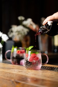 Komplet 2 szklanek z różowym uchem 400 ml Bolla 1166