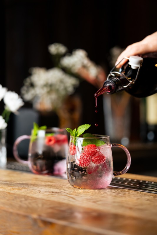 Komplet 2 szklanek z różowym uchem 400 ml Bolla 1166