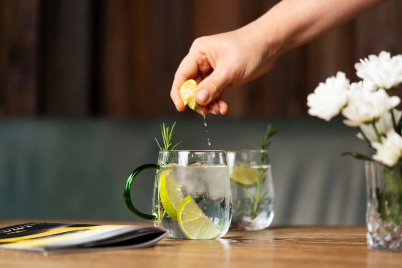 Komplet 2 szklanek z zielonym uchem 400 ml Bolla 1142