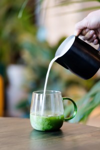 Komplet 2 szklanek z zielonym uchem 400 ml Bolla 1142