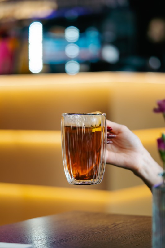 Komplet 2 szklanek wysokich z uchem Tulip 350 ml 8975