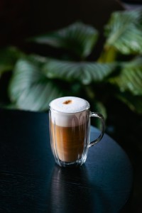 Komplet 2 szklanek wysokich z uchem Tulip 350 ml 8975