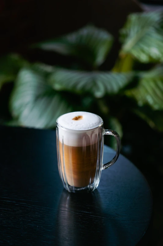 Komplet 2 szklanek wysokich z uchem Tulip 350 ml 8975