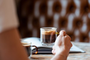 Komplet 2 szklanek z podwójną ścianką do espresso Amber 80 ml 8579