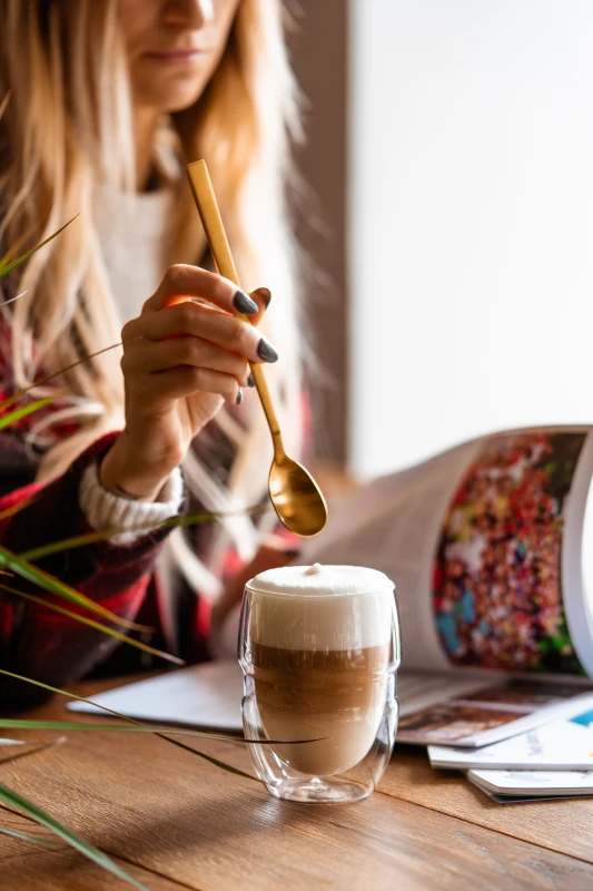 Komplet 2 szklanek z podwójną ścianką 300 ml Sferico 7961