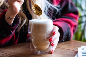 Komplet 2 szklanek z podwójną ścianką 300 ml Sferico 7961