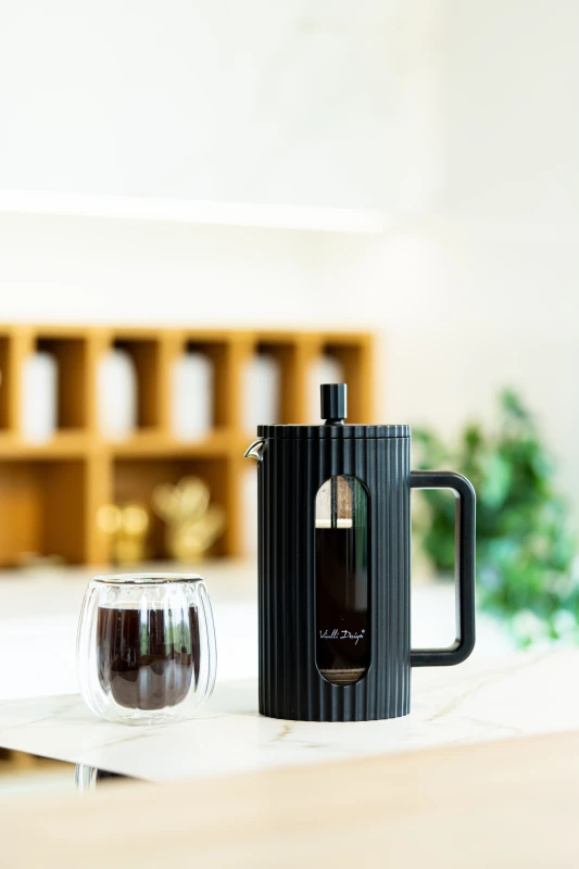 Zaparzacz do kawy i herbaty 1000 ml Livio czarny 0725