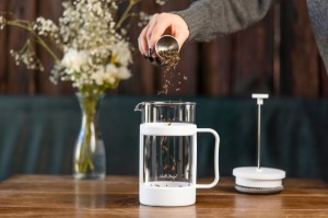 Zaparzacz do kawy i herbaty 1000 ml Senso biały 1074