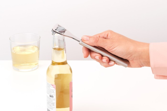 Otwieracz do butelek stalowy Profile 250125