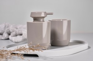 Kubek na szczoteczki do zębów 9 cm Suii Taupe
