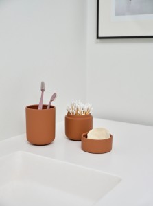 Kubek na szczoteczki do zębów Ume Terracotta
