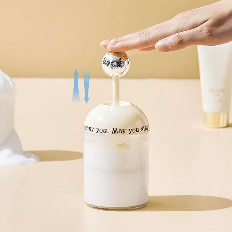 Pojemnik do spieniania kosmetyków, elegancka czerń