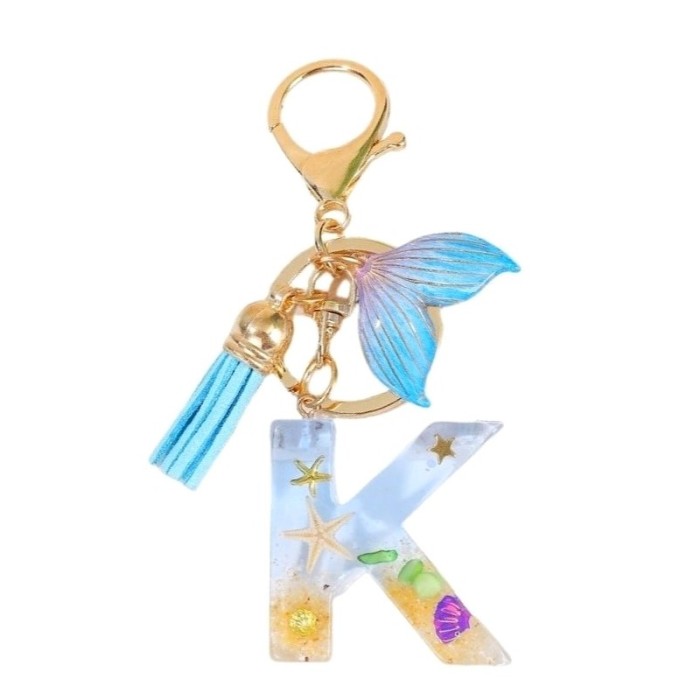 Brelok do kluczy LITERKA K, MORSKI, ogon syreny, muszelki, frędzle