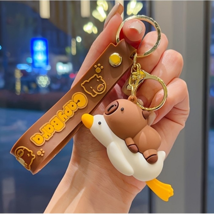 Brelok do kluczy kapibara z gąską