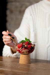 Komplet 2 miseczek na przekąski 380 ml Vilagio 1128