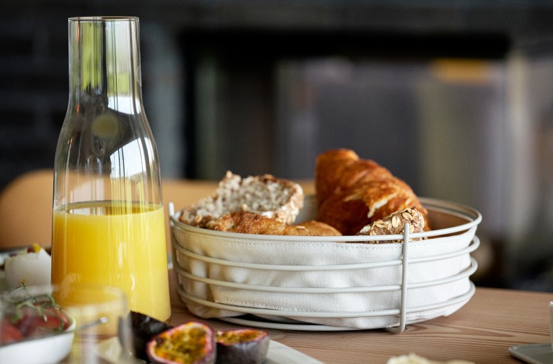 Koszyk na pieczywo Singles Black 330470