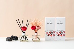 Dyfuzor zapachowy z patyczkami Camellia 120 ml Lovely Peony PDI30431