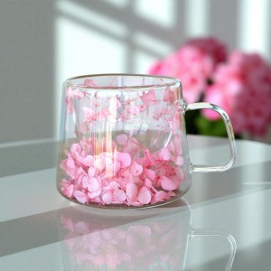 Szklanka termiczna z hortensją w środku jasny róż 180 ml 1szt SZK74