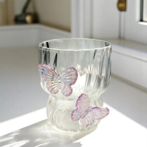 Szklanka ryflowana, z falowanymi ściankami, MOTYLKI fiolet 260 ml 1szt SZK162