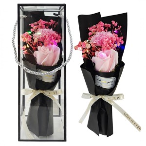 Bukiet zapachowych kwiatów mydlanych w pudełku, róże na prezent, świecące LED BUK08