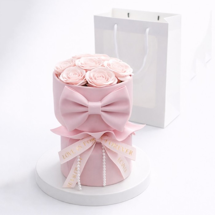 Flower box, bukiet zapachowych kwiatów mydlanych w pudełku 8szt. LED BUK24R