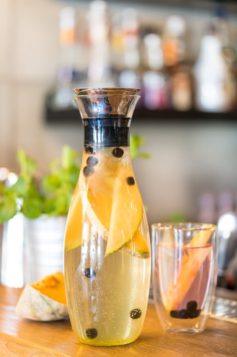 Vialli Design, karafka Drip-Free 1300 ml Amo