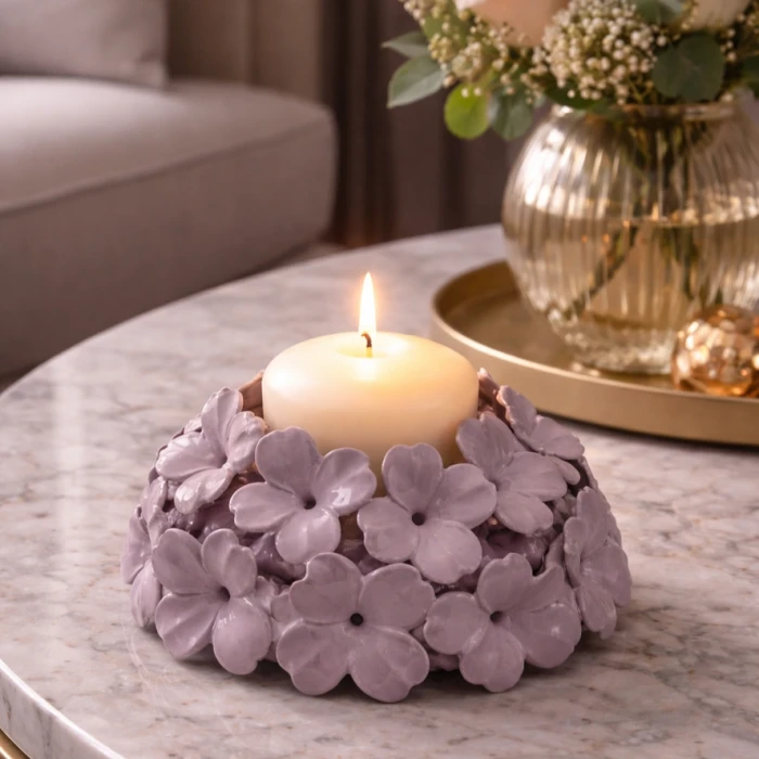LUEM-ART-CERAMIKA-mywdomu.pl-extraprezenty.pl_swiecznik.kwiaty.fioletowy.webp