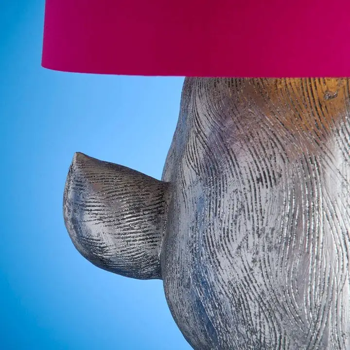 lampa królik magenta 4.webp