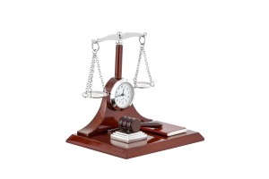 P4Y, metalowa miniaturka  z zegarkiem - WAGA