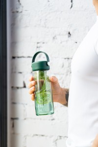 Vialli Design, Butelka z podwójną ścianką i zaparzaczem Fuori 350 ml zielona 30213
