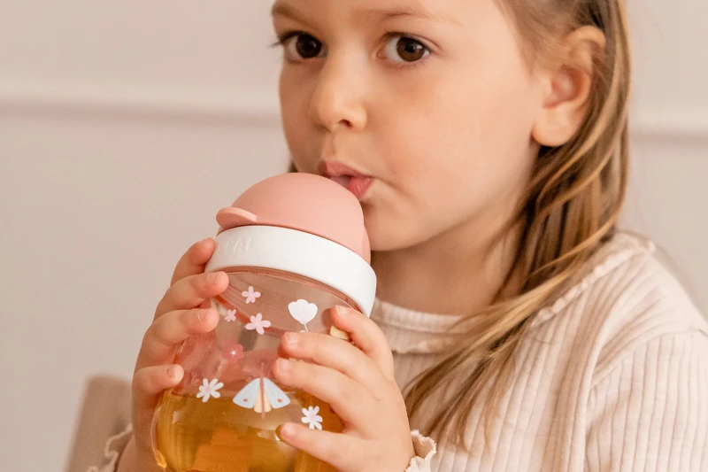Mepal, Kubek dziecięcy ze słomką 300ml Mio Sunshine &amp; Rainbow 108014065245