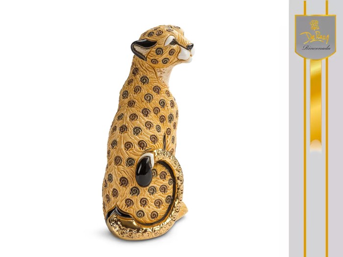 De Rosa Rinconada, ceramiczna figurka z Urugwaju - GEPARD